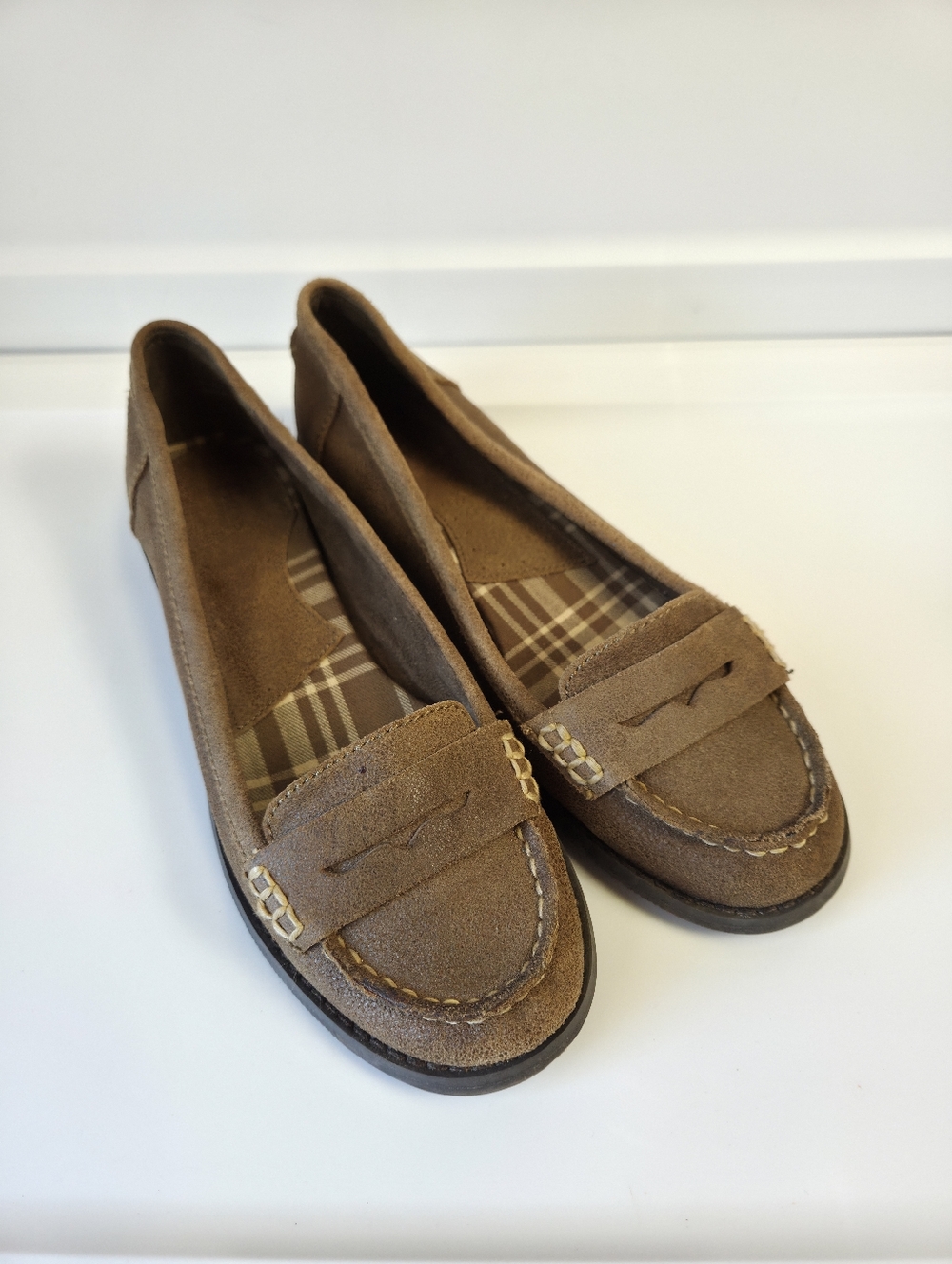 G.H. Bass Co. Brookfield Nubuck Penny Loafer In Black/Sand Size 8